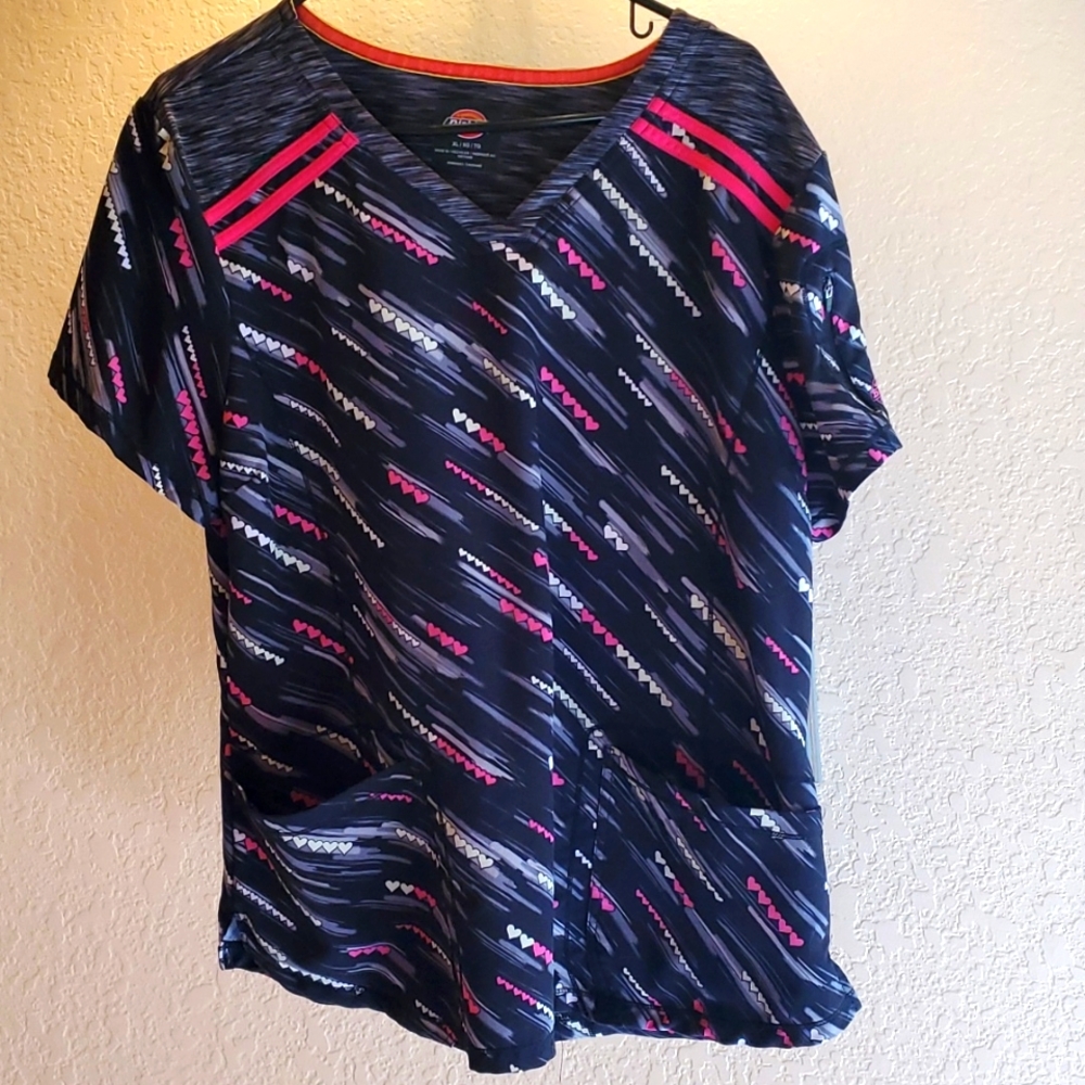 Dickies scrub top
